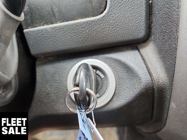 2013-dodge-1500-image-25