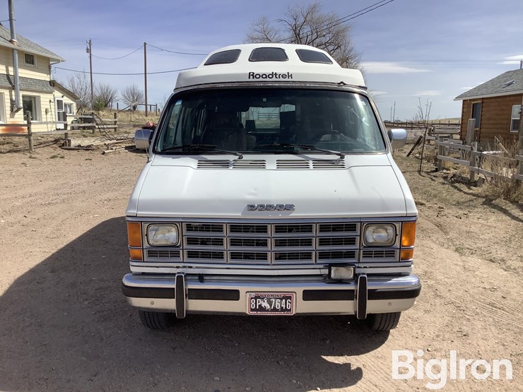 1993-dodge-ram-350-image-2