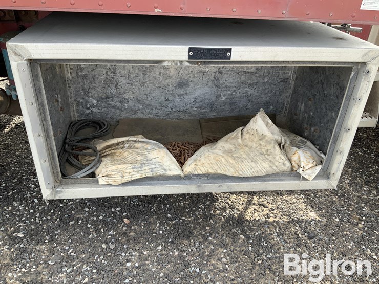 1989-peterbilt-377-image-16