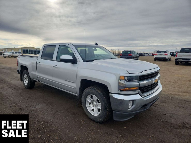 2018-chevrolet-silverado-1500-image-2