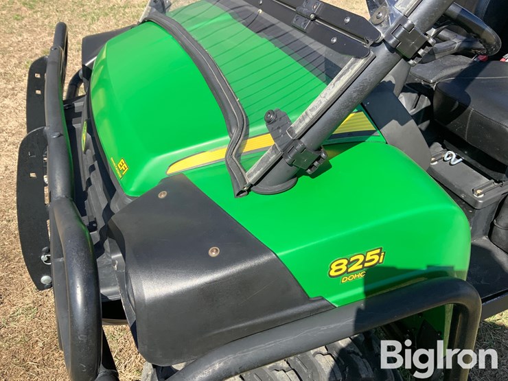 2011-john-deere-gator-image-13