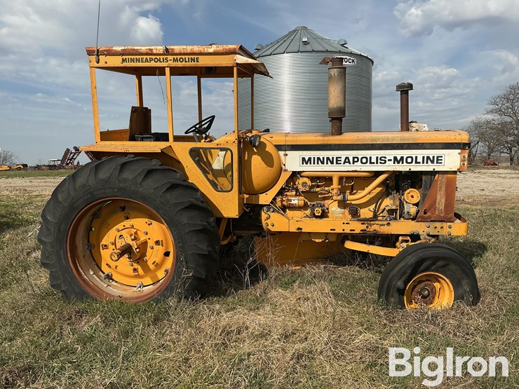 minneapolis-moline-4250-6-2wd-tractor-image-4
