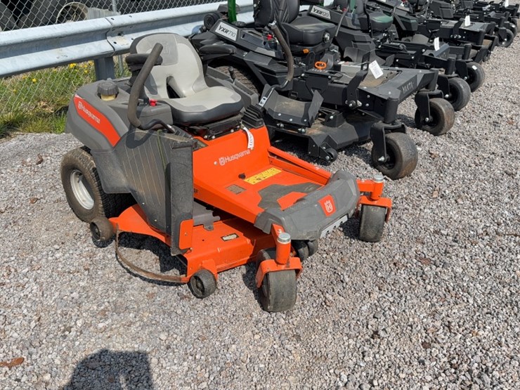 #4081-•-husqvarna-z254f-zero-turn-mower-image-3