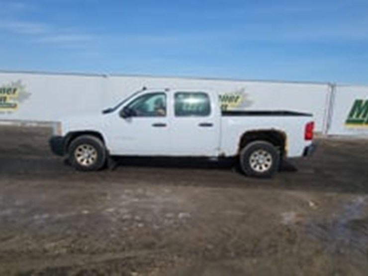 2013-chevrolet-silverado-1500-image-5