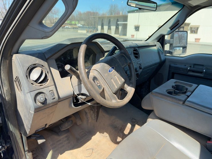 2015-ford-f250-xl-image-22