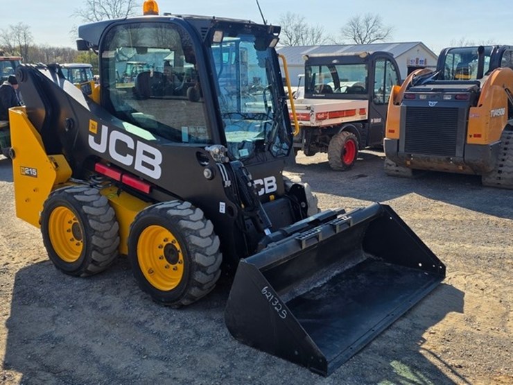 2024-jcb-215-image-2