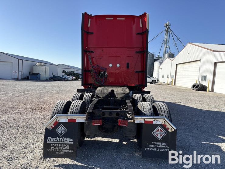 2019-international-lt-image-6