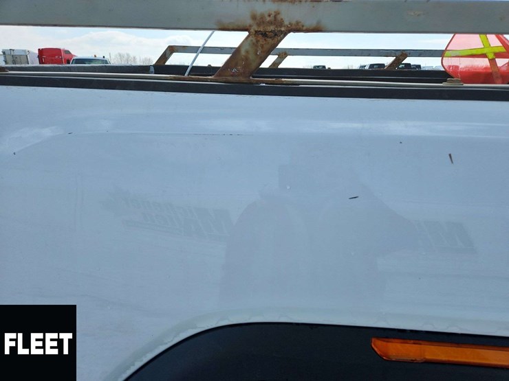 2021-gmc-sierra-2500hd-image-39