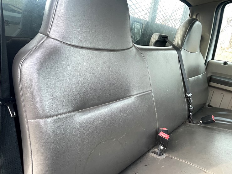 2009-ford-f550-image-41