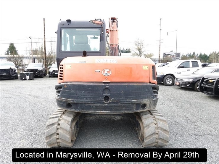 2015-kubota-kx080-4-image-24