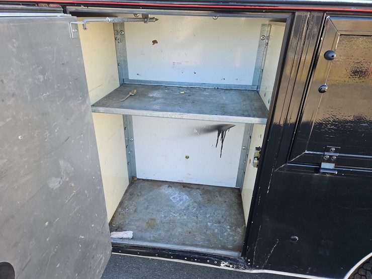 2005-ford-e450-image-25