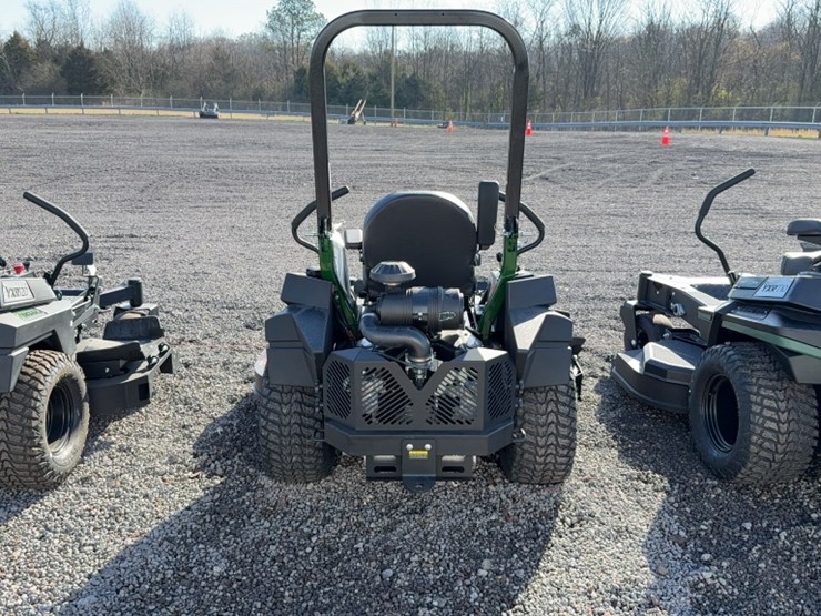 #4075-•-yakta-yxr-320-zero-turn-mower-image-9