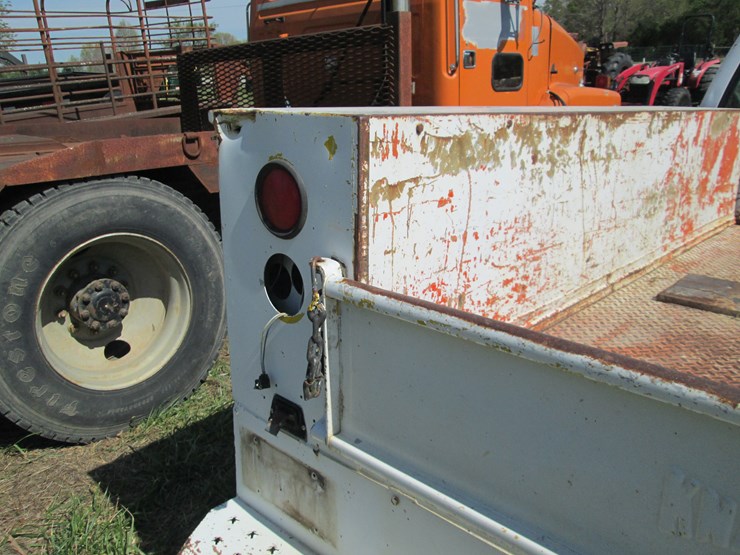 1996-gmc-2500-image-13