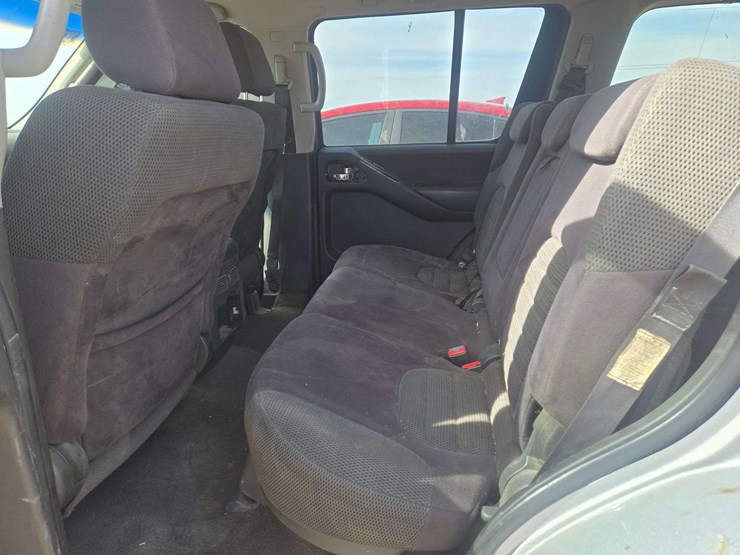 2006-nissan-pathfinder-le-image-11