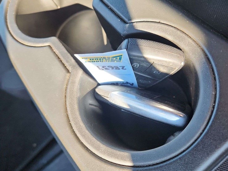 2022-chevrolet-silverado-1500-image-26