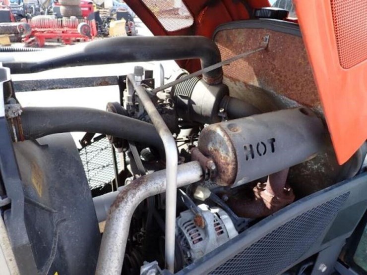 2017-kubota-b2650hsd-image-55