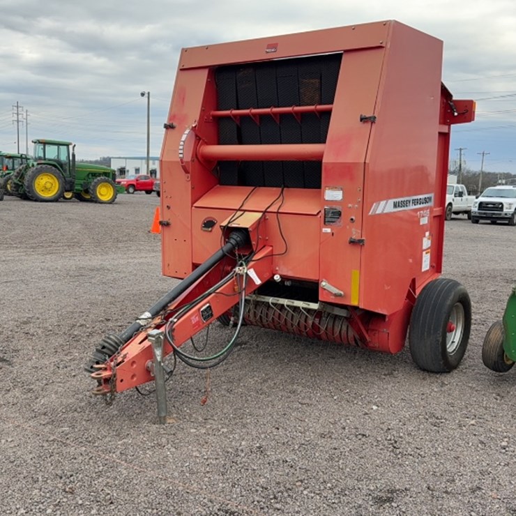 MASSEY-FERGUSON 1745