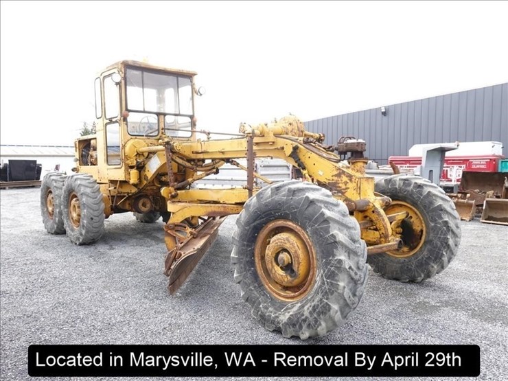 1965-caterpillar-120-image-22