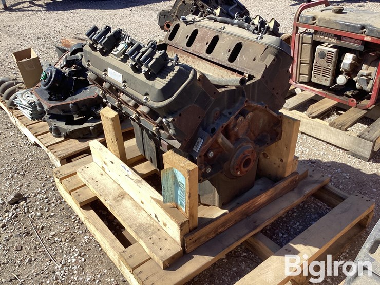 496-chevrolet-496-image-1