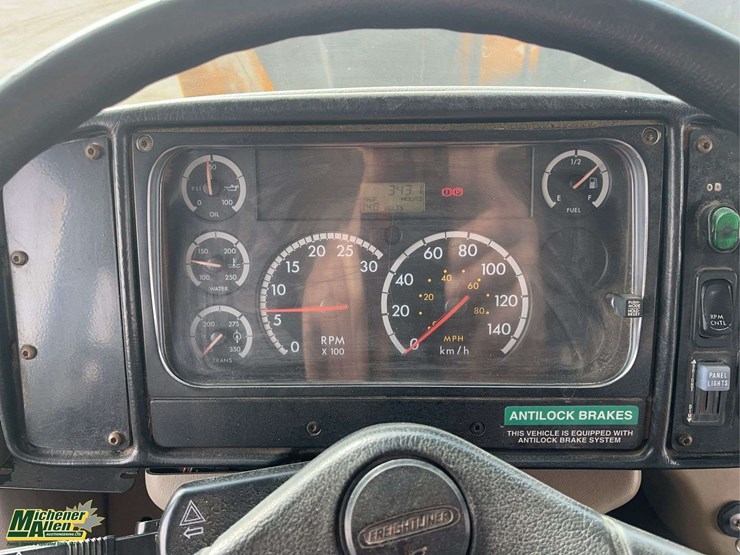 2006-freightliner-fs65-image-18