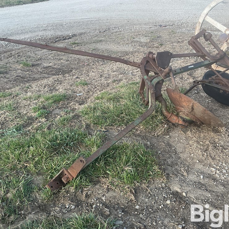 John Deere Terracing Plow