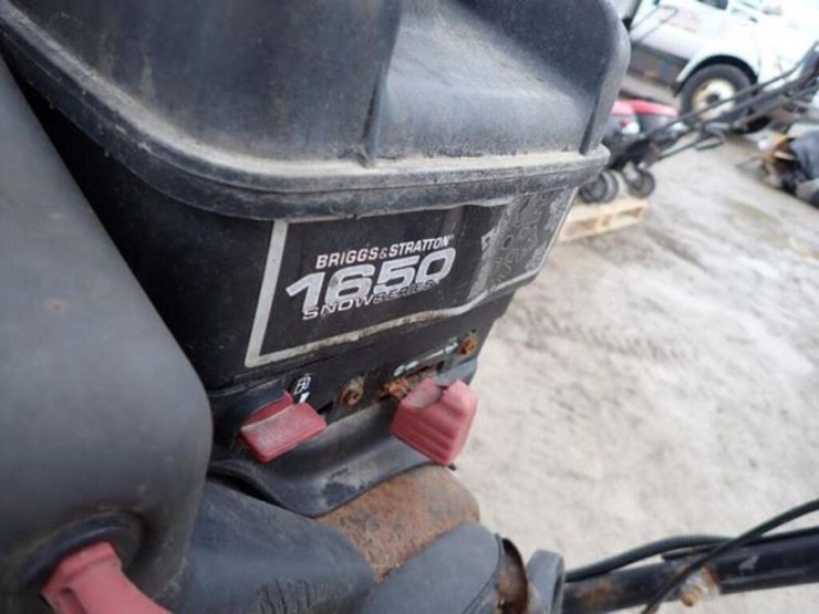 toro-power-max-828-lxe-snowblower-image-12