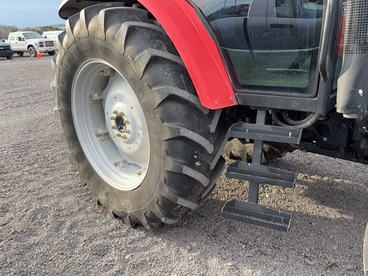 massey-ferguson-5455-image-6