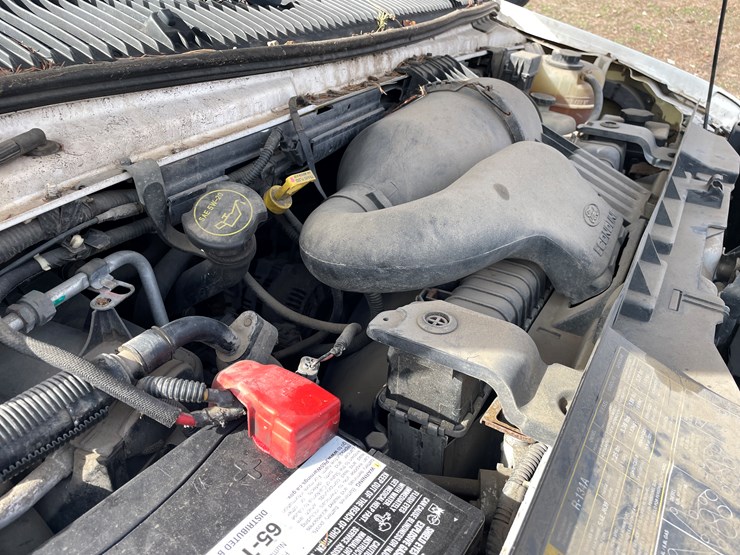 2008-ford-e350-image-10