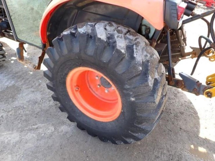 2017-kubota-b2650hsd-image-38