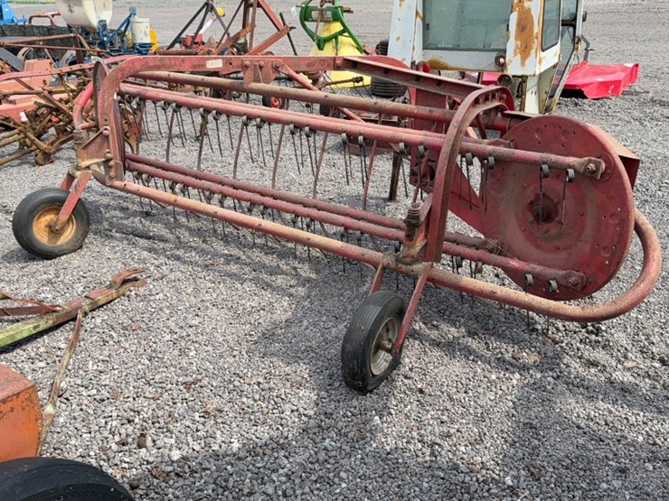 massey-ferguson-3-image-4