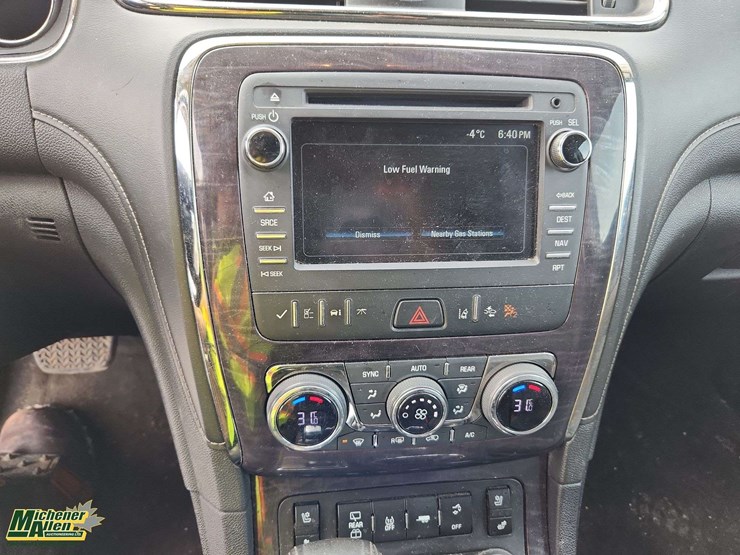 2017-buick-enclave-image-24