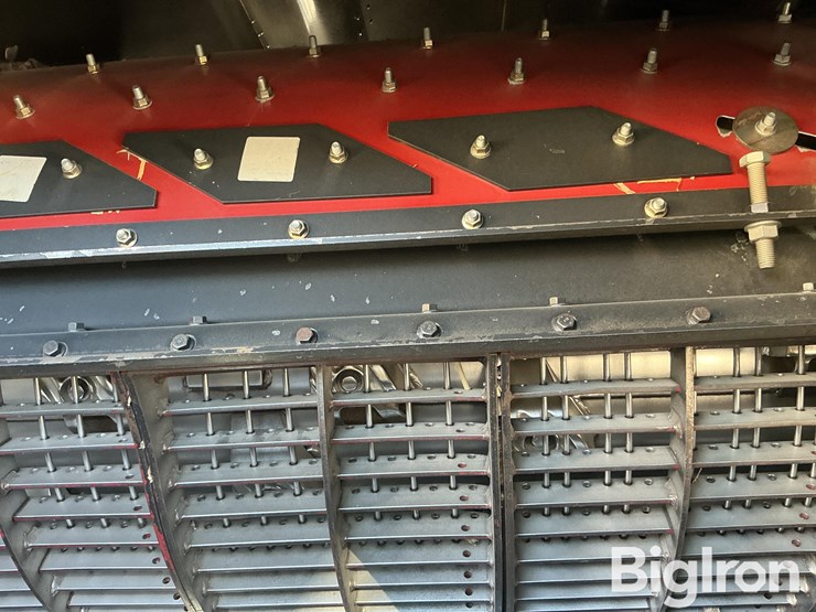 2012-case-ih-5088-image-9