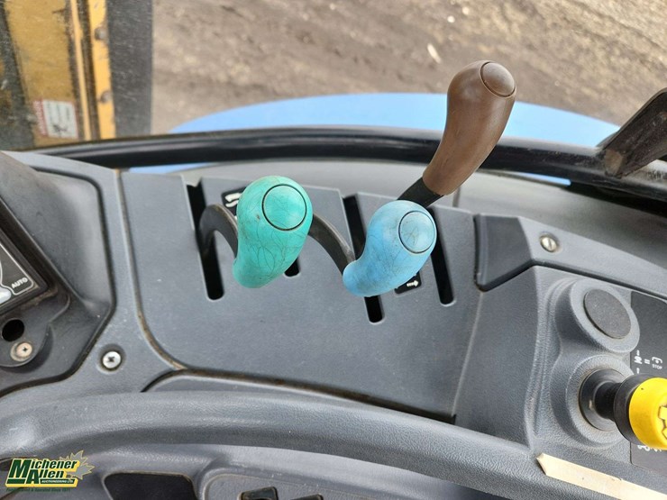 2008-new-holland-t6030-image-12