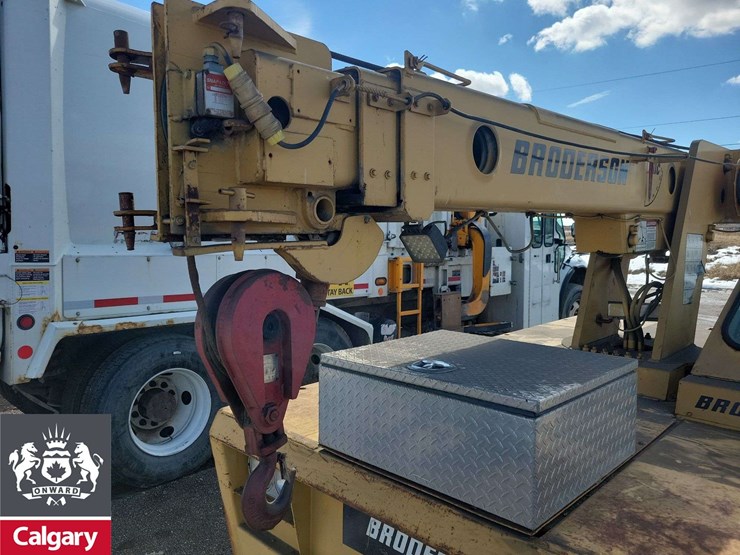 broderson-ic80-image-21