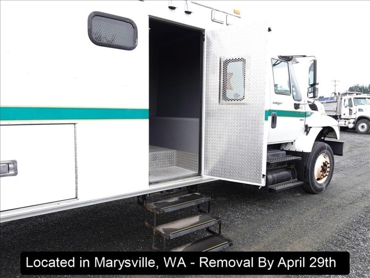 2008-international-7400-image-17