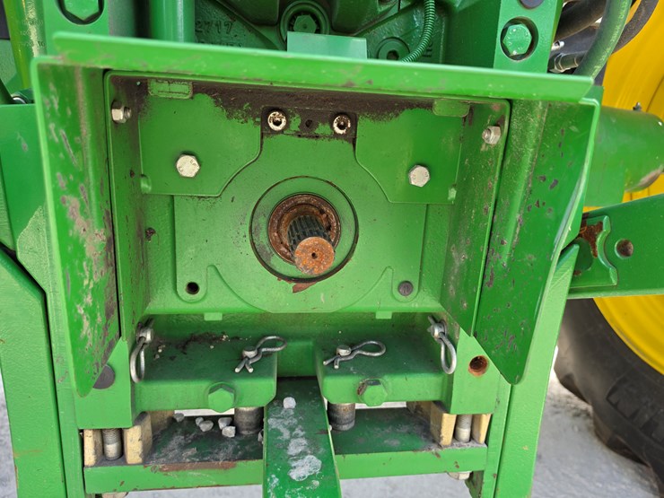 2023-john-deere-6130m-image-14