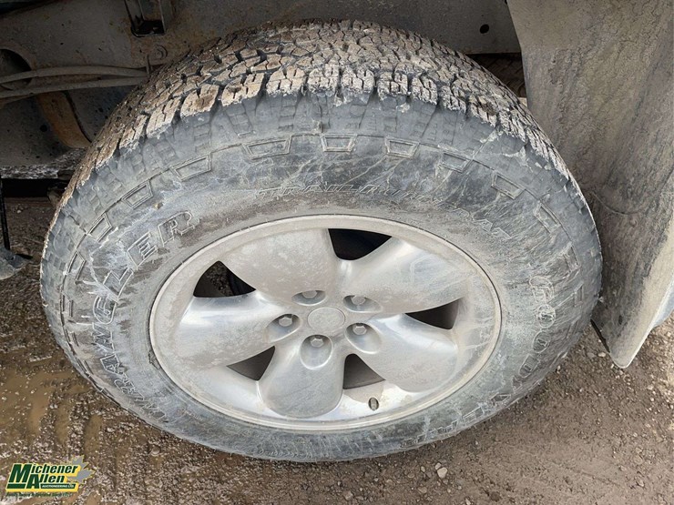 2004-dodge-ram-1500-image-10