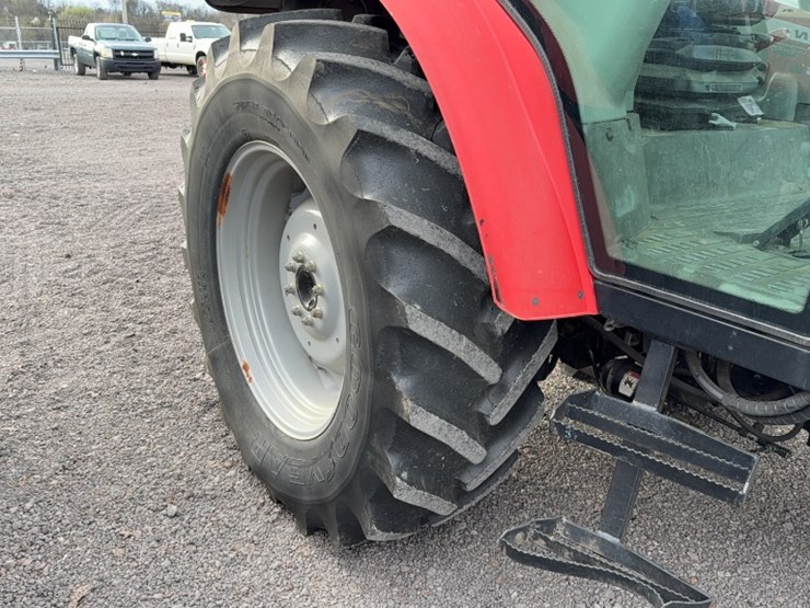 massey-ferguson-5435-image-7