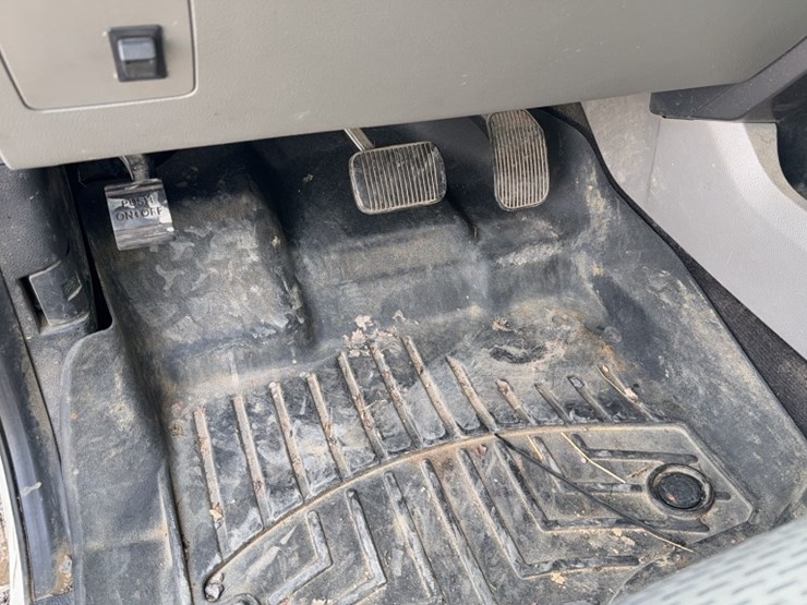 2016-ford-f150-image-22