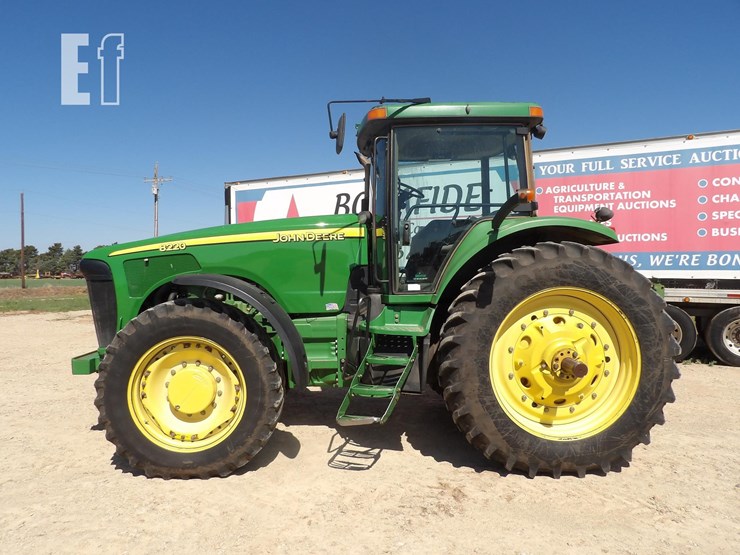 john-deere-8220-image-2