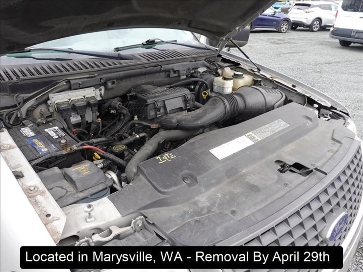 2005-ford-expedition-xlt-image-25