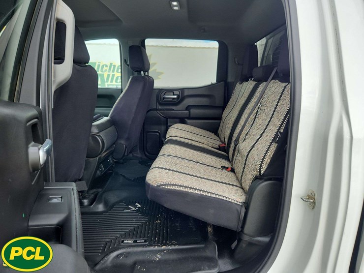 2020-gmc-sierra-1500-image-15