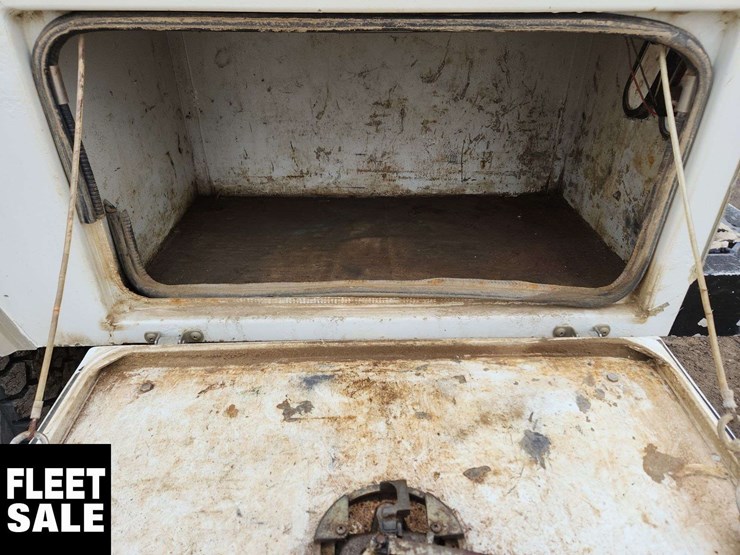 2015-ram-5500-slt-image-19