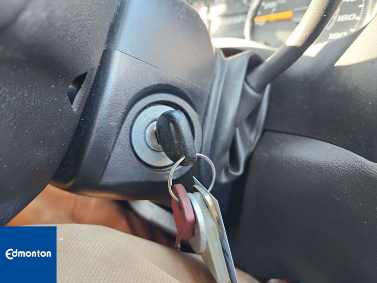 2012-chevrolet-colorado-image-23