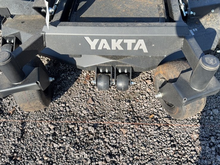 #4050-•-yakta-yxr-320-zero-turn-mower-image-4