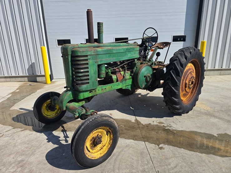 john-deere-model-a-image-1