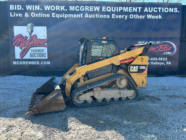 2015-caterpillar-299d-image-1