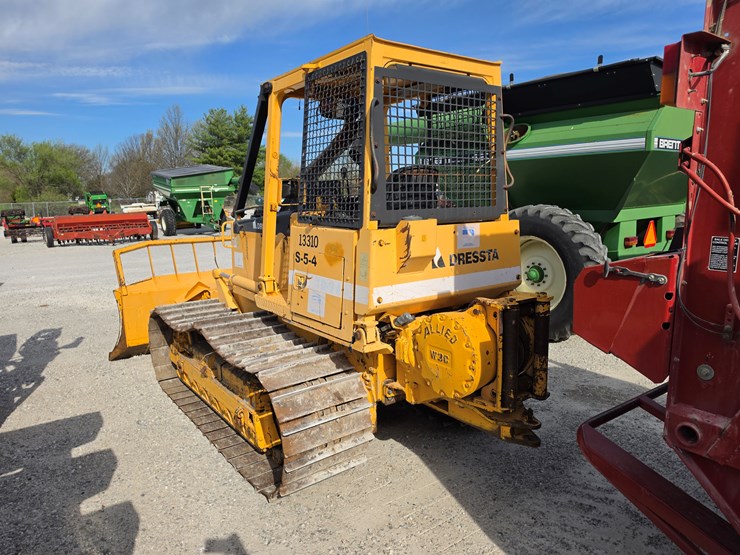 2007-dressta-td9m-image-15