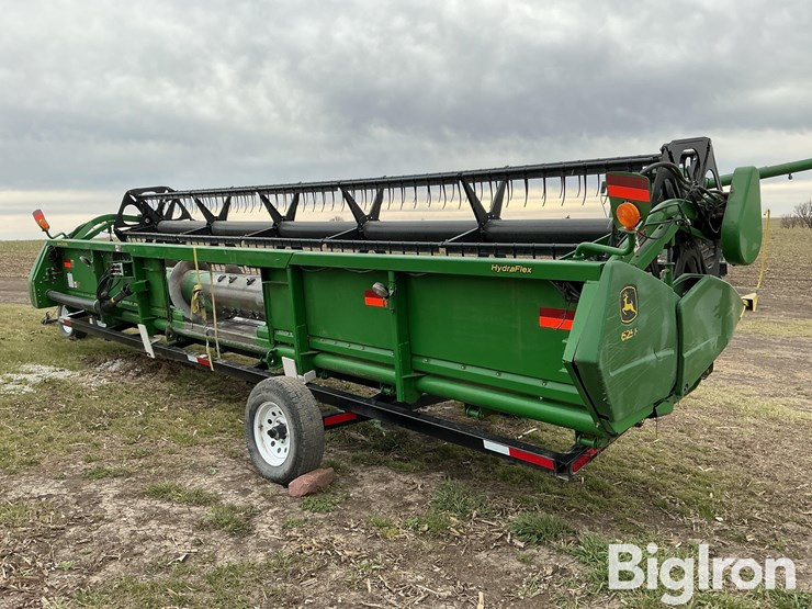 john-deere-925f-image-5