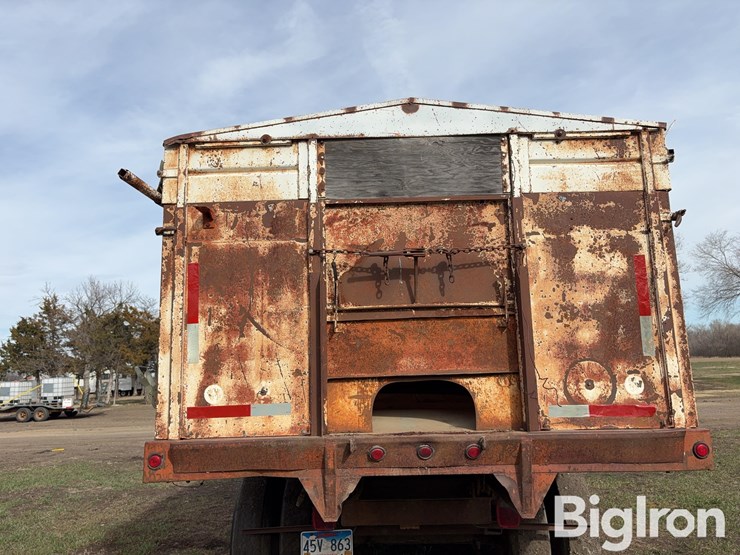 1974-chevrolet-c65-image-20